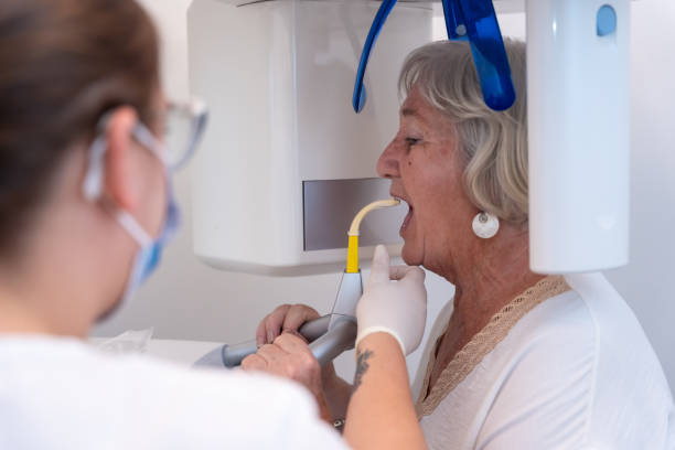Best Emergency Dental Extractions in Cypress Lake, FL